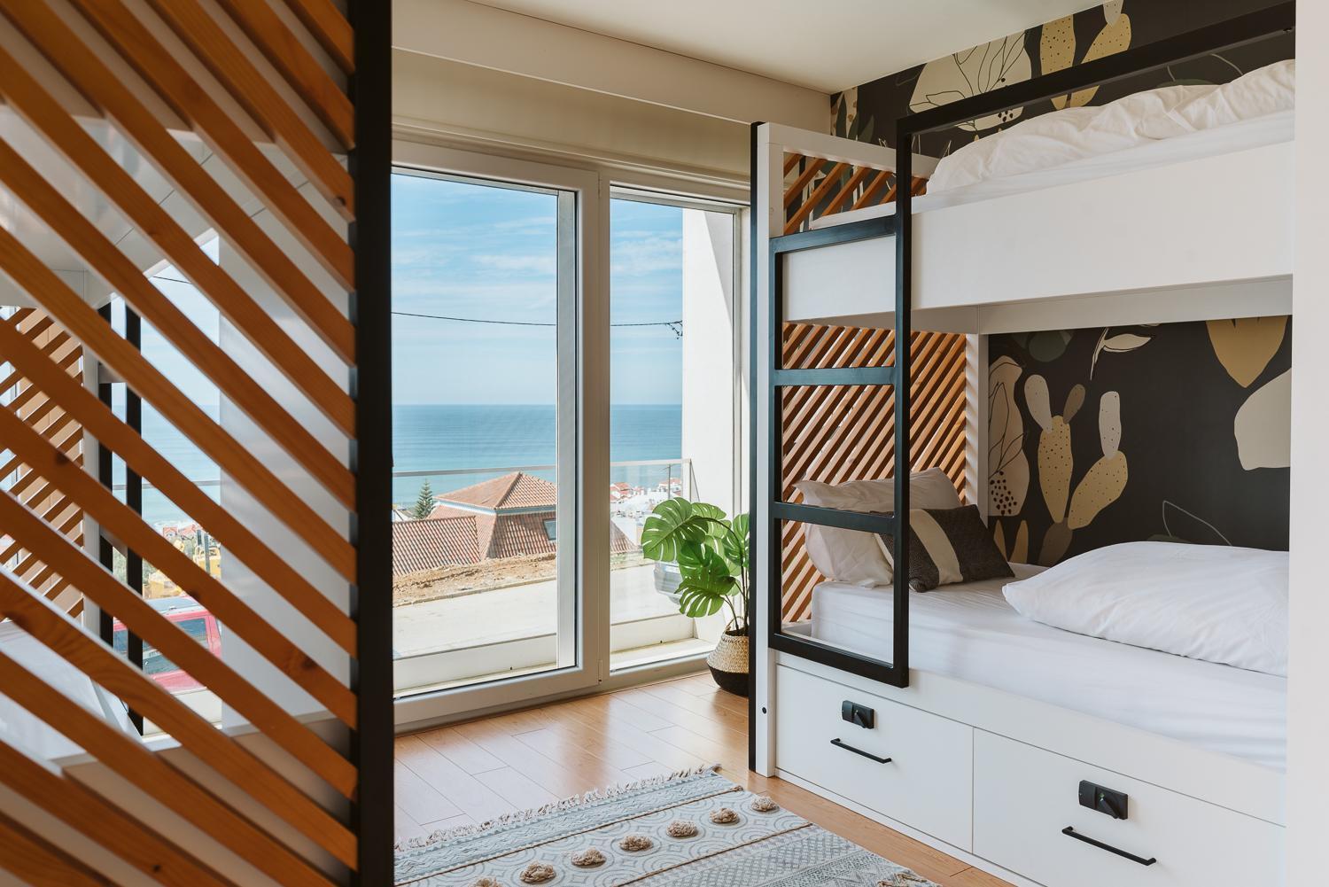 The Salty Pelican Yoga & Surf Retreat Ericeira Exterior foto